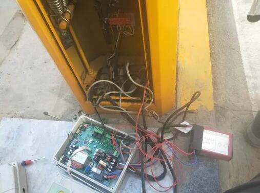 道閘機(jī)遙控器配對(duì)