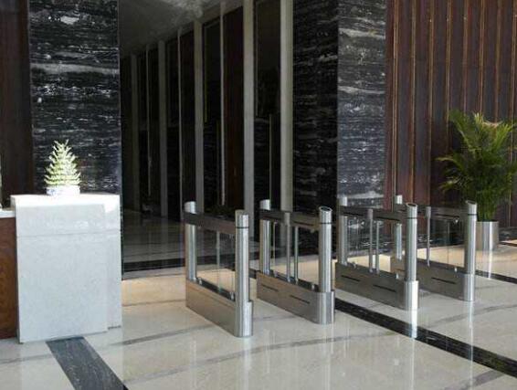 佛山人行通道閘系統(tǒng)在大型寫字樓的應用