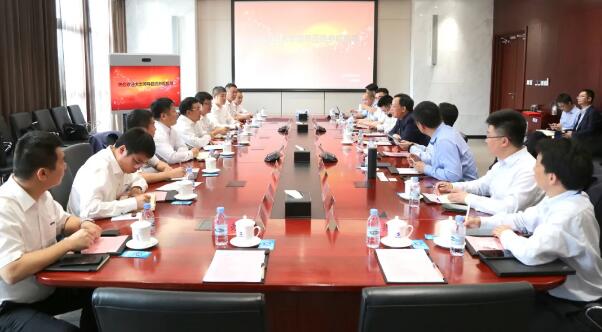 雙方領(lǐng)導(dǎo)就加強(qiáng)全方位戰(zhàn)略合作進(jìn)行熱烈交流