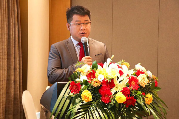 熵基科技中國(guó)區(qū)智慧號(hào)事業(yè)部總經(jīng)理湯珍攢致辭