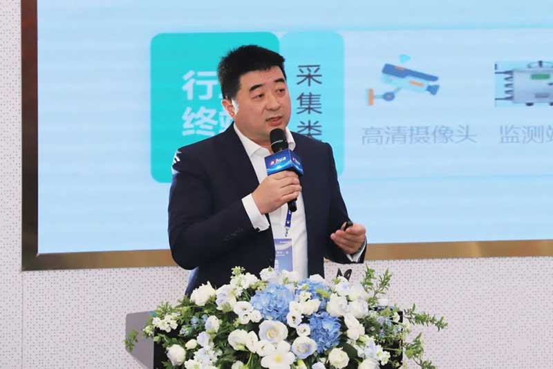 鴻蒙生態(tài)服務(wù)有限公司副總經(jīng)理程英華