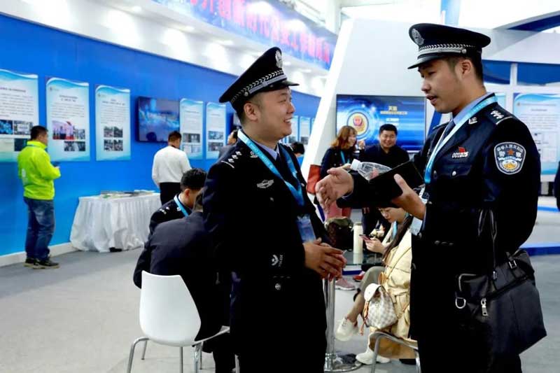 展會(huì)現(xiàn)場(chǎng)