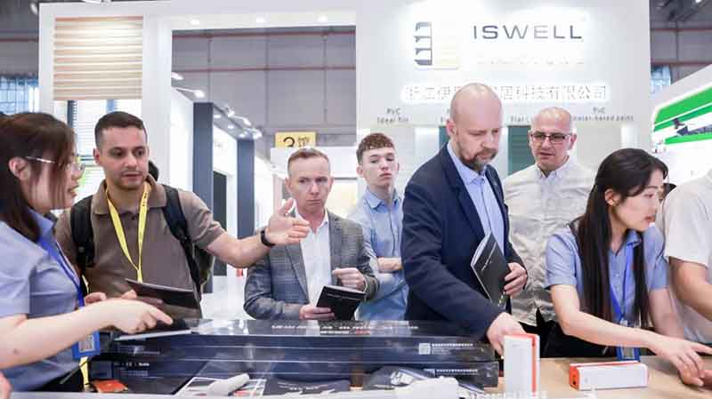 特邀來自歐美超過12個(gè)國家及地區(qū)的強(qiáng)大買家團(tuán)組團(tuán)觀展