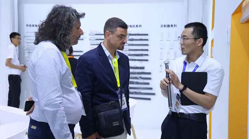 特邀來自歐美超過12個(gè)國家及地區(qū)的強(qiáng)大買家團(tuán)組團(tuán)觀展