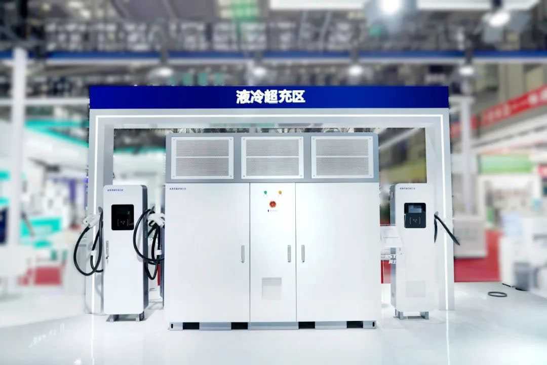 科士達(dá)全場(chǎng)景電動(dòng)汽車充電一體化