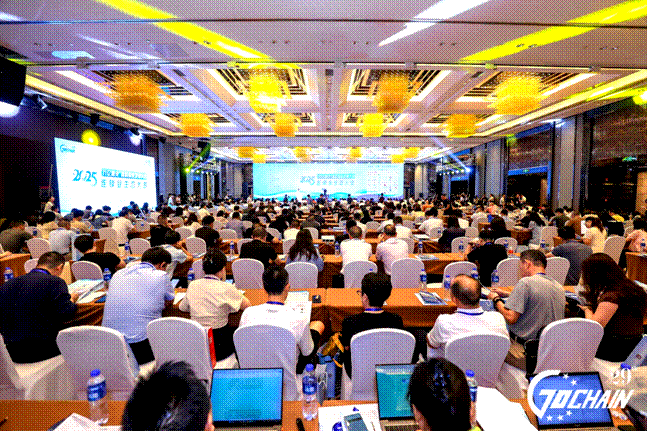 熵基云聯(lián)閃耀2025連鎖業(yè)生態(tài)大會(huì)