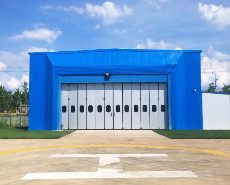 工業(yè)折疊門在日常保養(yǎng)中要注意什么？