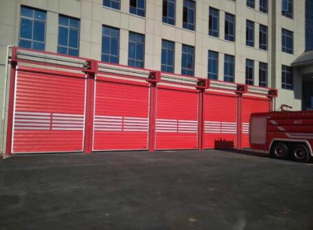 好的車庫門應(yīng)該具備哪些功能？還等什么，趕緊學(xué)起來吧！