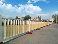 為什么要安裝道路護(hù)欄？