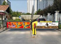 如何正確使用廣告道閘？