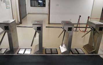 三輥閘 - 三輥閘