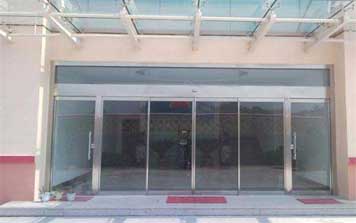 玻璃感應(yīng)門