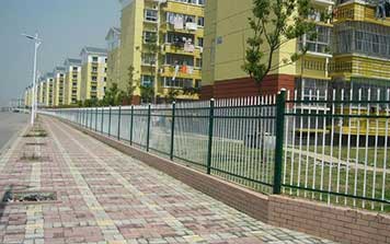 護欄 - 鍍鋅噴塑護欄