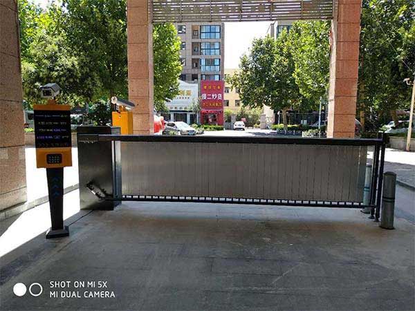 停車場廣告道閘