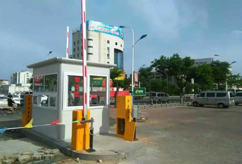 山東煙臺(tái)幸福五村停車場系統(tǒng)案例 - 中出網(wǎng)-智能出入口與停車充電門戶