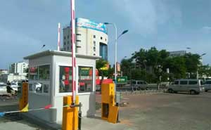 山東煙臺(tái)幸福五村停車場(chǎng)系統(tǒng)案例 - 中出網(wǎng)-智能出入口與停車充電門(mén)戶