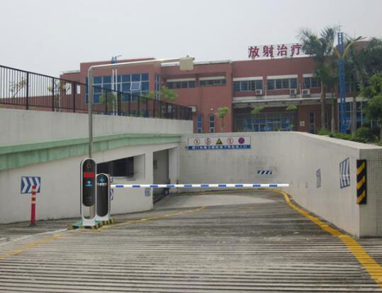 廈門市第三人民醫(yī)院停車場(chǎng)系統(tǒng)案例 - 中出網(wǎng)-智能出入口與停車充電門戶