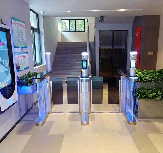 上海師范大學宿舍通道閘案例 - 中出網(wǎng)-智能出入口與停車充電門戶