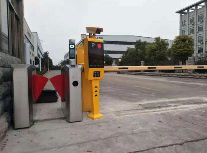 山東省滕州市科利機(jī)電車牌識(shí)別系統(tǒng)案例 - 中出網(wǎng)-智能出入口與停車充電門戶