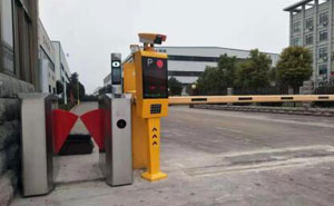 山東省滕州市科利機(jī)電車牌識(shí)別系統(tǒng)案例 - 中出網(wǎng)-智能出入口與停車充電門(mén)戶