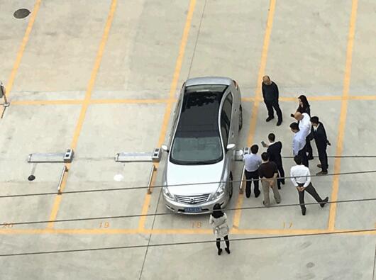 四川中恒文化旅游公司蒞臨廣州科馬電子有限公司考察指導(dǎo)