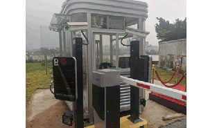 廣州醫(yī)藥港三進三出車牌識別系統(tǒng)案例