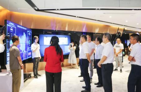 百勝智能接待江西省副省長(zhǎng)羅小云一行蒞臨南昌科技廣場(chǎng)調(diào)研科技創(chuàng)新工作