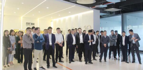 熱烈歡迎江西省委、省青年企業(yè)家協(xié)會嘉賓蒞臨百勝智能參觀指導