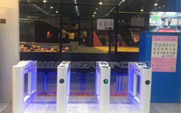 擺閘 - 圓弧小擺閘（烤漆白）