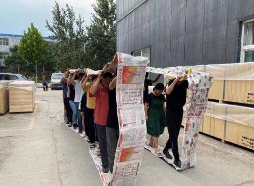 本屆趣味運(yùn)動(dòng)會(huì)增強(qiáng)了部門內(nèi)部的凝聚力