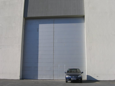 工業(yè)平開門