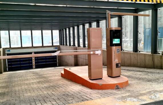 現(xiàn)場(chǎng)安裝圖-折桿