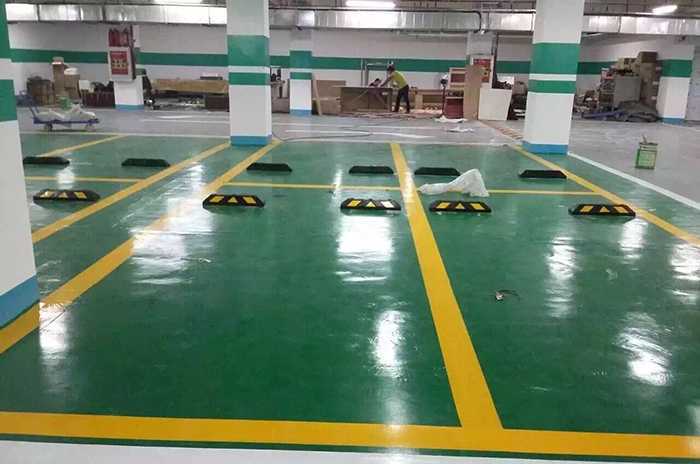 地下車庫標(biāo)識(shí)標(biāo)線