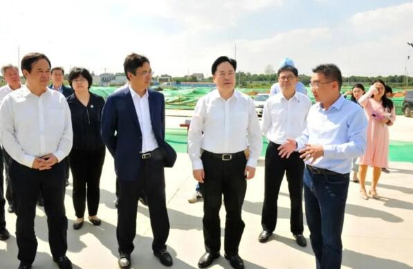 常州市市長陳金虎一行調(diào)研江蘇國強新廠區(qū)