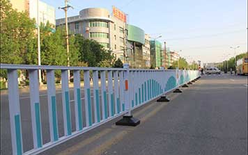 防眩板鋼質(zhì)護欄