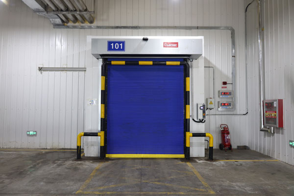 卷簾快速冷庫(kù)門