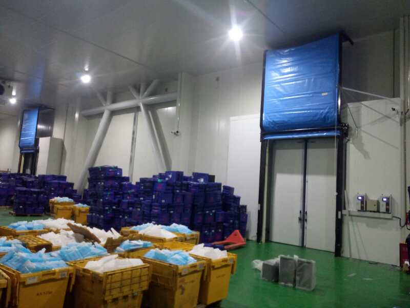 京東冷庫門案例 - 中出網-智能出入口與停車充電門戶