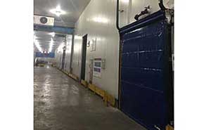 天津東疆保稅港區(qū)冷庫門案例