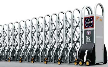 不銹鋼伸縮門 - 不銹鋼伸縮門-精鋼828B