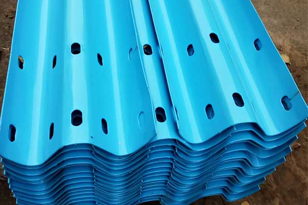 熱鍍鋅+噴塑兩波護(hù)欄