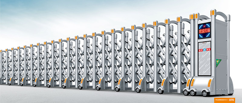 世紀雄鷹15118鋁合金伸縮門