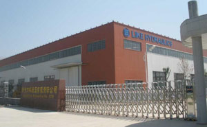 濟(jì)寧力科液壓 - 中出網(wǎng)-智能出入口與停車充電門(mén)戶