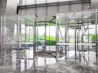 自動(dòng)旋轉(zhuǎn)門TSA 325 GG