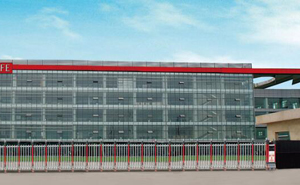 消防產(chǎn)業(yè)基地伸縮門(mén)案例