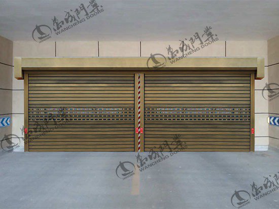 硬質(zhì)快速門