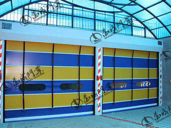 沈陽華府丹郡快速門案例 - 中出網-智能出入口與停車充電門戶