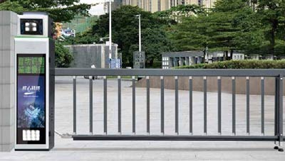 其他 - 廣告道閘車(chē)牌一體機(jī)H-802