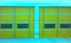 美室層雙地下停車(chē)場(chǎng)快速門(mén)案例