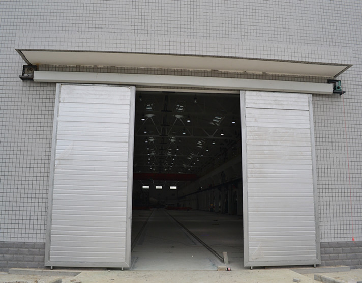 工業(yè)平移門