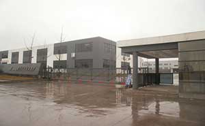 重慶華豐鋁業(yè)集團(tuán)智能無軌懸浮門工程案例 - 中出網(wǎng)-智能出入口與停車充電門戶